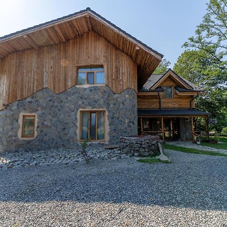 Viewtopia The Secret Land Valea Draganului Exterior photo